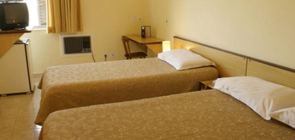 Antico Plaza Hotel Taubaté エクステリア 写真
