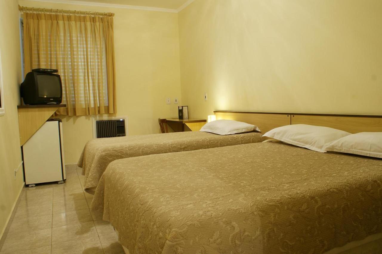 Antico Plaza Hotel Taubaté エクステリア 写真